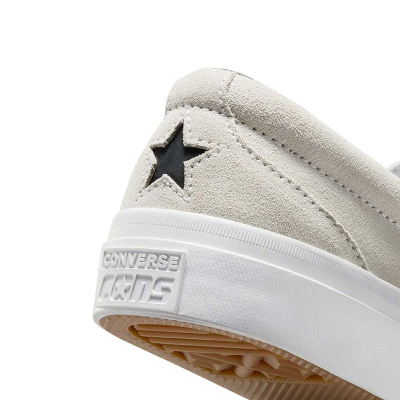 Converse - Unisex One Star CC Pro Easy On Low Top Shoes (A11170C)