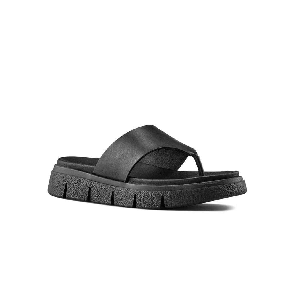 Cougar - Women's Ponyo Luxmotion Leather Thong Sandals (PONYO-BLK)