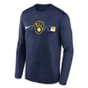 MLB - T-shirt à manches longues avec logo rétro des Brewers de Milwaukee pour homme (NKAY 44B MZB ITI)