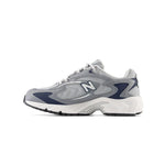 New Balance - Men's 725 Shoes (ML725AJ-D)