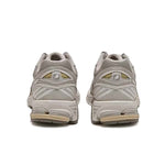 New Balance - Unisex 860 V2 Shoes Shoes (ML860KS2-D)