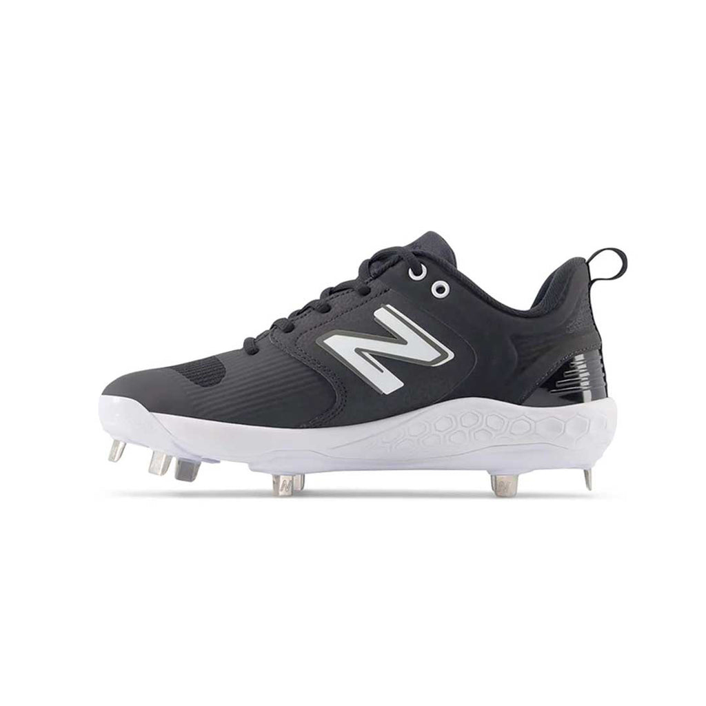 New Balance - Crampons de baseball Fresh Foam Velo V3 en métal pour femme (SMVELOK3-B)