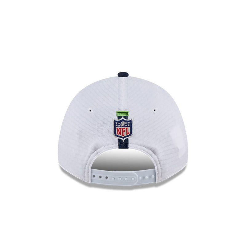 New Era - Casquette snapback 9FORTY du camp d'entraînement NFL des Seattle Seahawks (60507658)