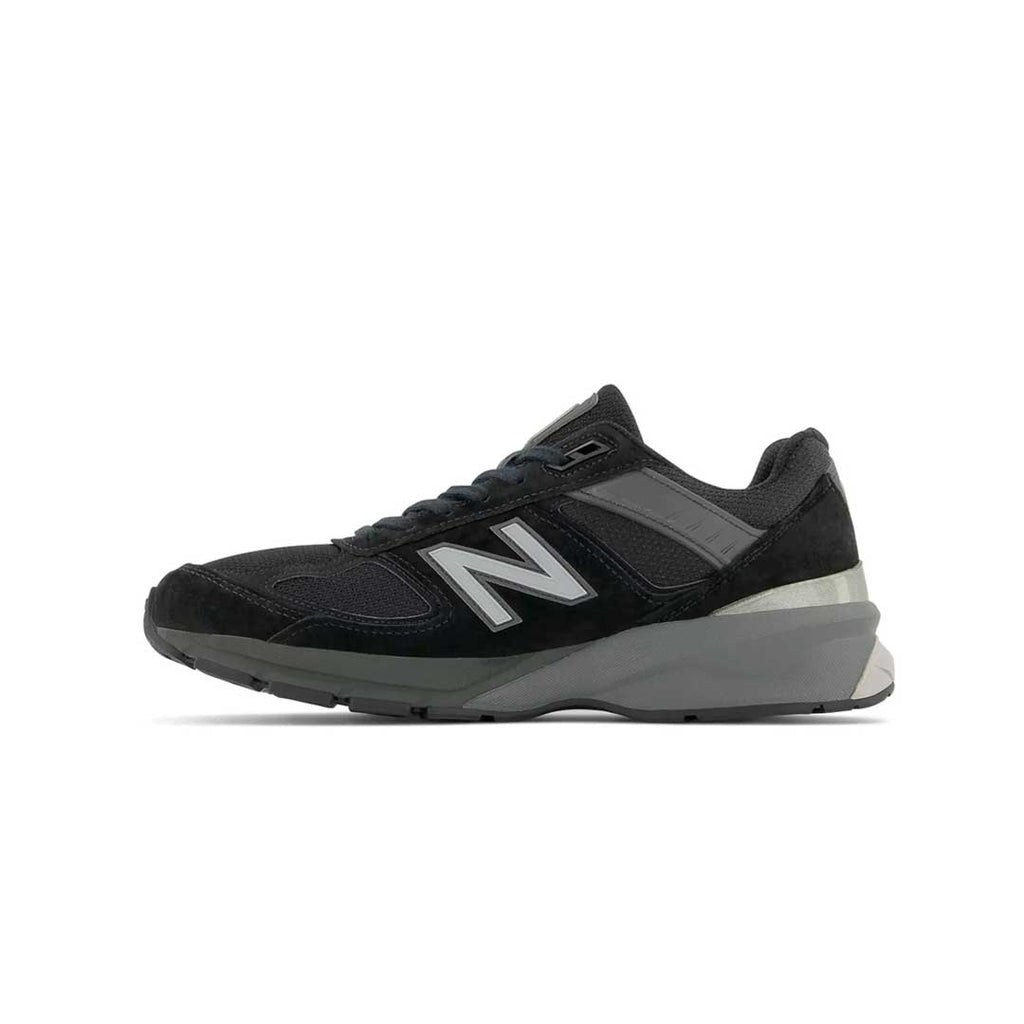 New Balance - Chaussures de course fabriquées aux États-Unis 990 pour hommes (M990BK5) 