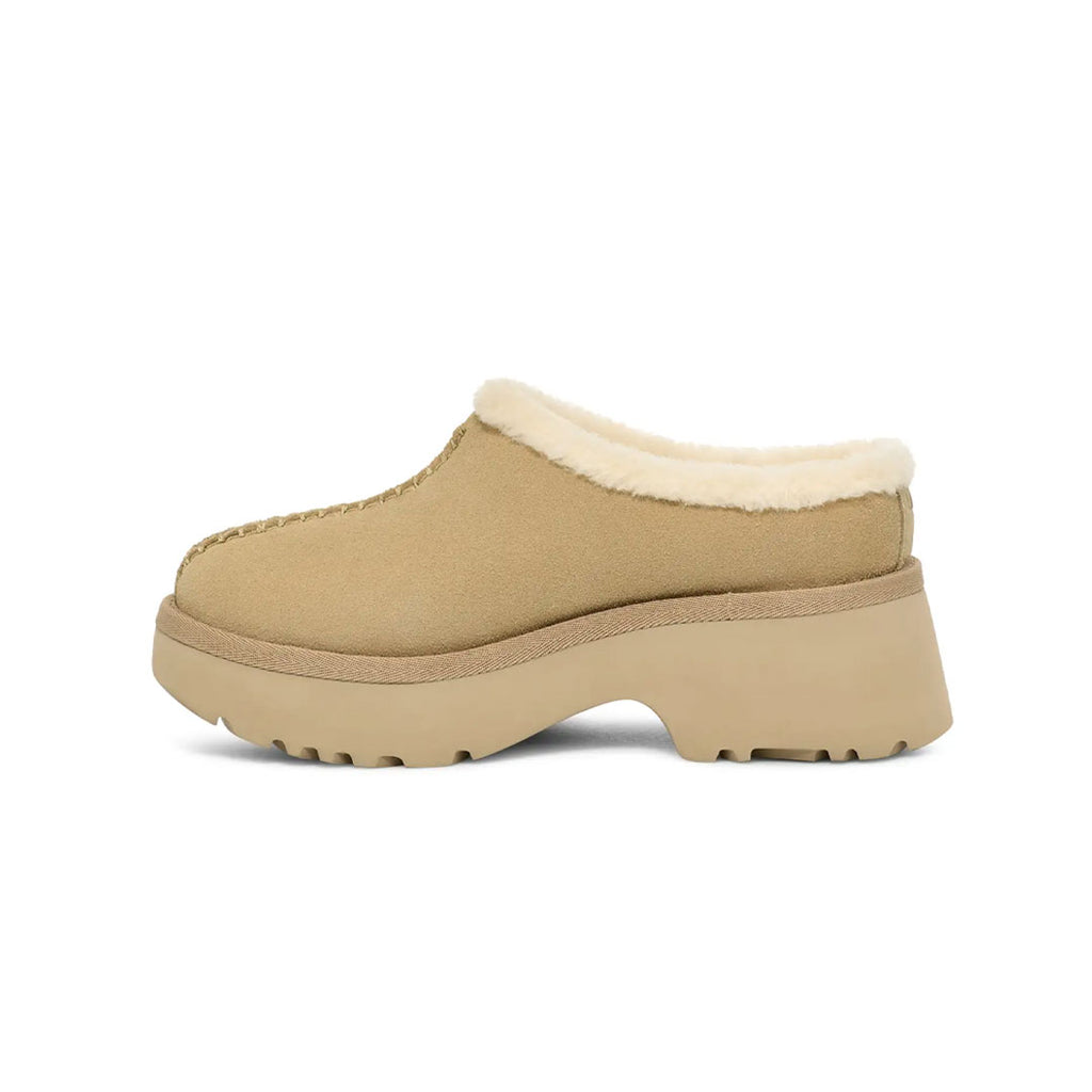 UGG® - Women's New Heights Cozy Clogs (1162510-MDSD)