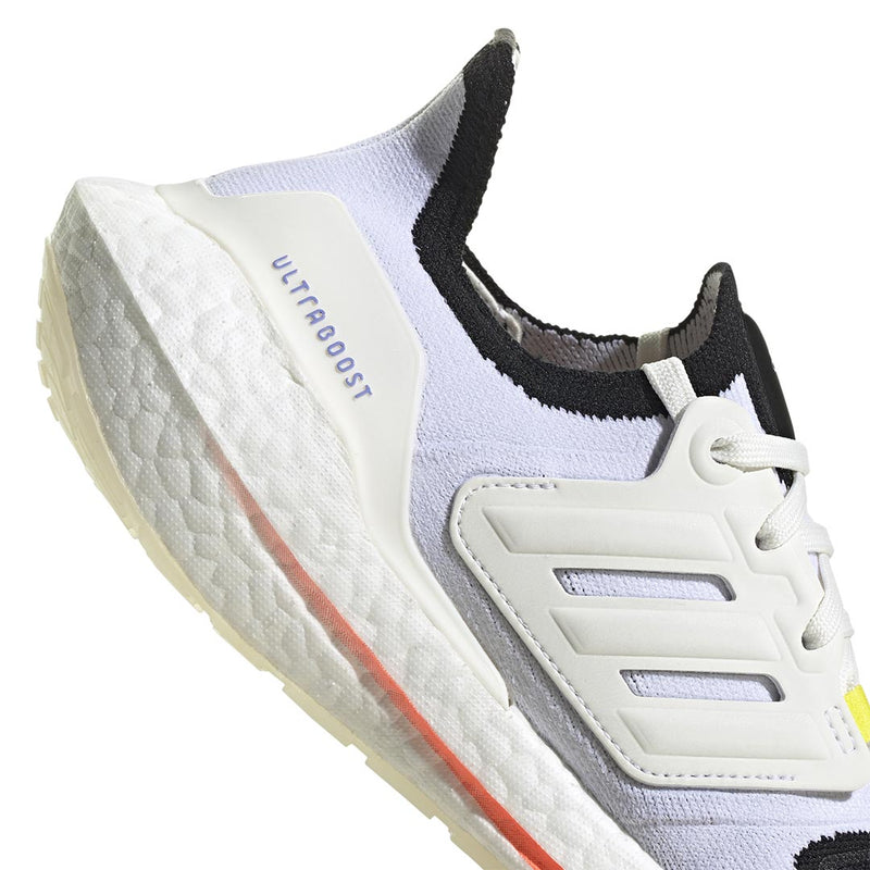 adidas - Women Ultraboost 22 Shoes (GX8017)