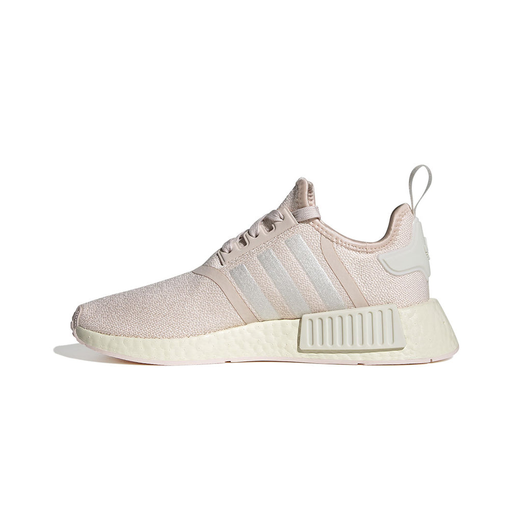 adidas - Chaussures NMD_R1 pour femmes (IG8337)