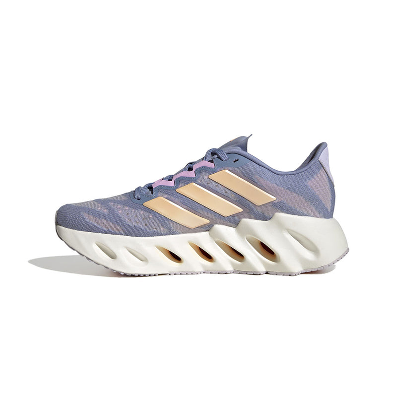 adidas - Chaussures Switch FWD pour femmes (ID1790) 