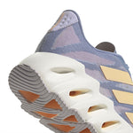 adidas - Chaussures Switch FWD pour femmes (ID1790) 