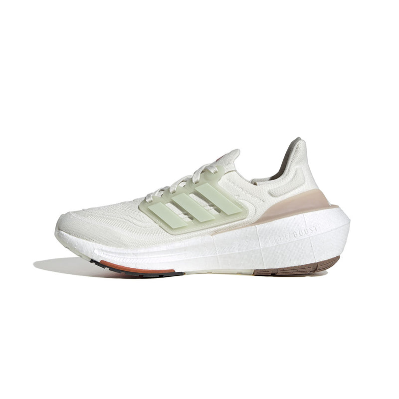 adidas - Chaussures Ultraboost Light pour femmes (HQ6348) 