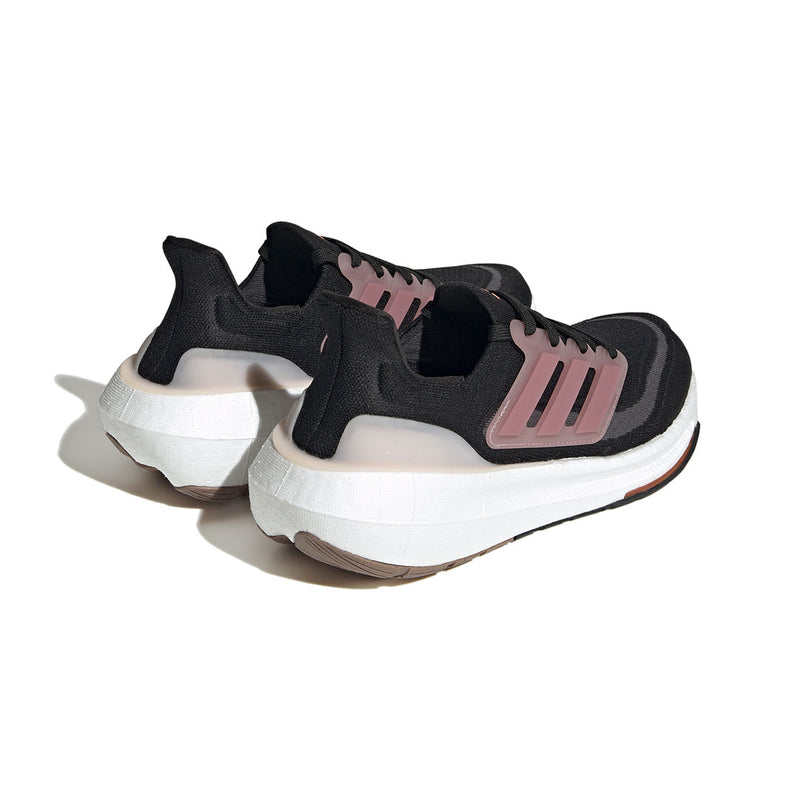 adidas - Chaussures Ultraboost Light pour femmes (HQ6349) 