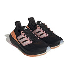 adidas - Chaussures Ultraboost Light pour femmes (HQ8599) 