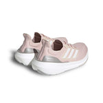 adidas - Chaussures Ultraboost Light pour femmes (HQ8600)