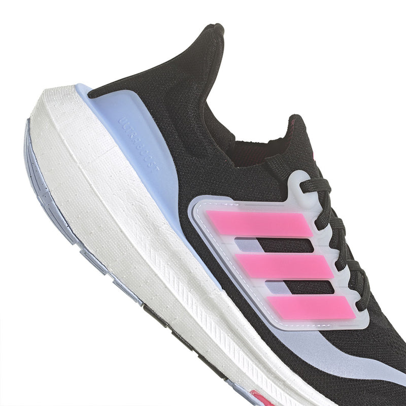 adidas - Chaussures Ultraboost Light pour femmes (IE1764) 